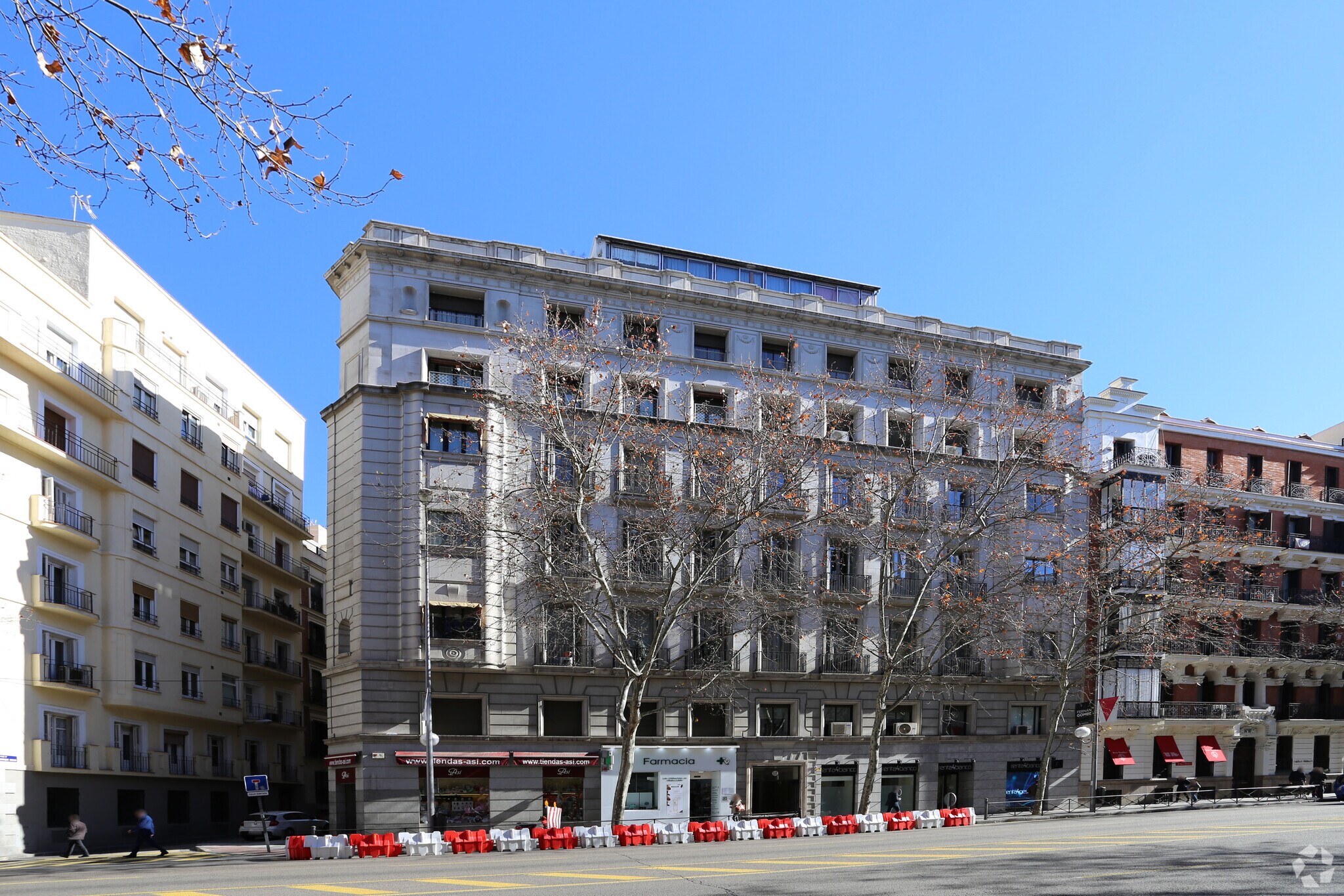 Calle del Príncipe de Vergara, 12, Madrid, Madrid à louer Photo principale– Image 1 sur 5