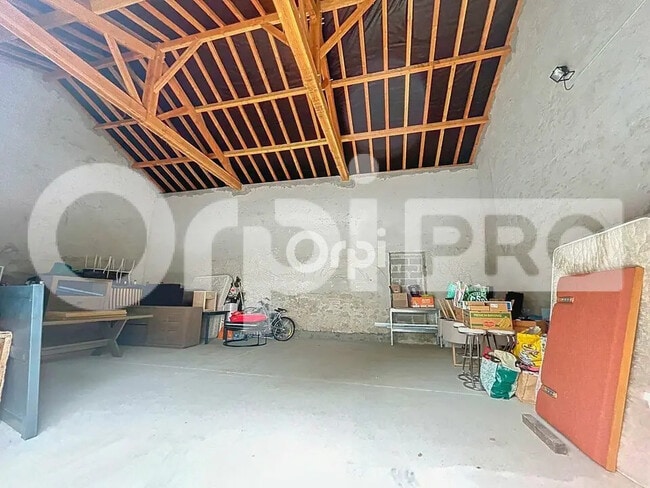 Plus de détails pour Local d’activités à vendre