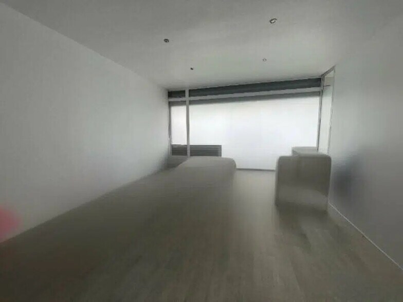 Local commercial dans Reims à louer - Photo intérieure – Image 3 sur 4