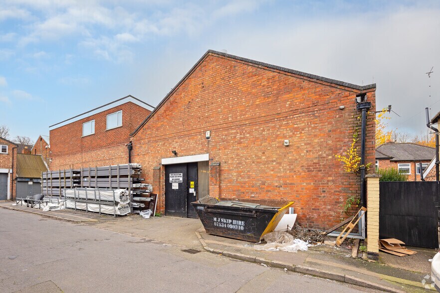 29-33 Thurcaston Rd, Leicester à louer - Photo de l’immeuble – Image 3 sur 3