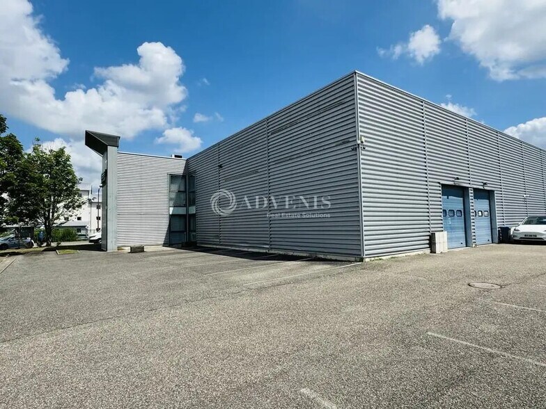 Local d’activités dans Mundolsheim à louer - Photo de l’immeuble – Image 3 sur 4