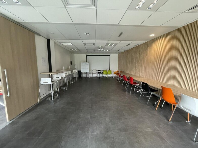 19 Rue Mozart, Clichy à louer - Photo de l’immeuble – Image 3 sur 5