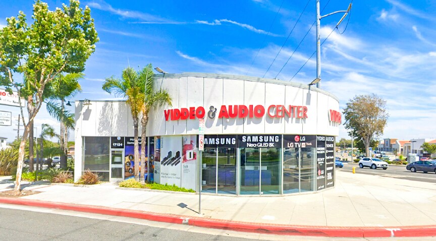 17124 Hawthorne Blvd, Lawndale, CA à louer Photo principale– Image 1 sur 4