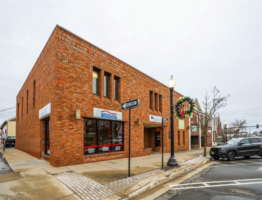 263 W Main St, Ravenna, OH à louer Photo de l’immeuble– Image 1 sur 5