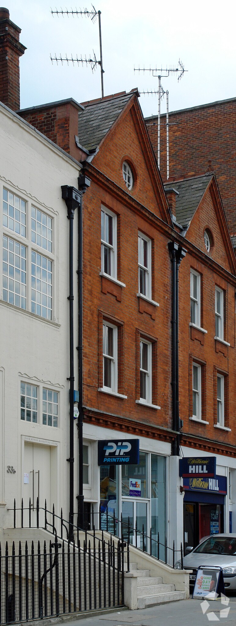 North Row, Mayfair portefeuille de 2 biens à vendre sur LoopNet.fr Photo principale– Image 1 sur 3