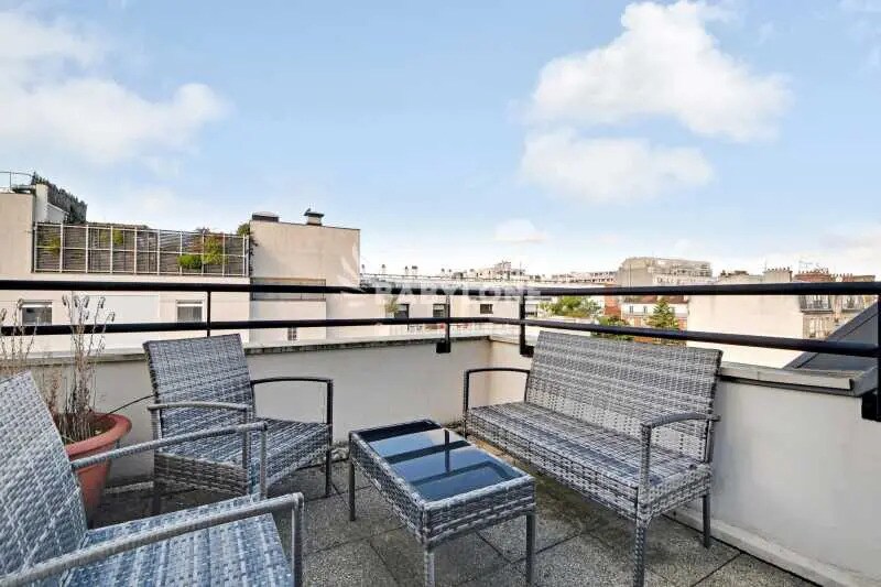 121-123 Rue Edouard Vaillant, Levallois-Perret à vendre - Photo de l’immeuble – Image 2 sur 10