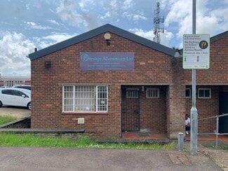 Plus de détails pour 28-37 Raynham Rd, Bishop's Stortford - Industriel/Logistique à louer