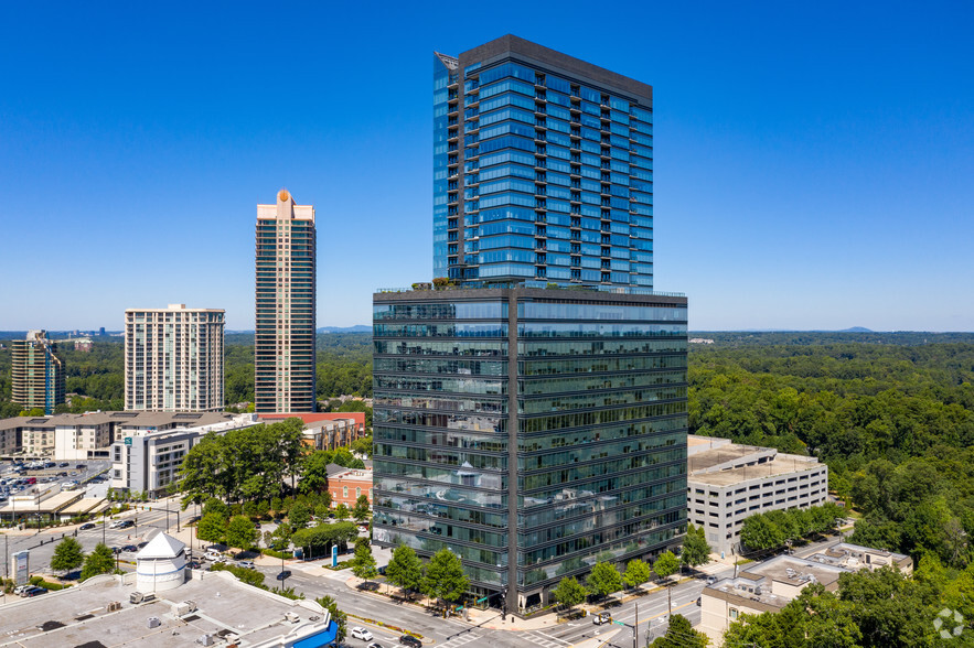 3630 Peachtree Rd NE, Atlanta, GA à louer - Photo de l’immeuble – Image 3 sur 26