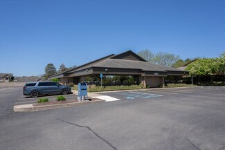 Plus de détails pour 32871 Middlebelt Rd, Farmington Hills, MI - Bureau à vendre