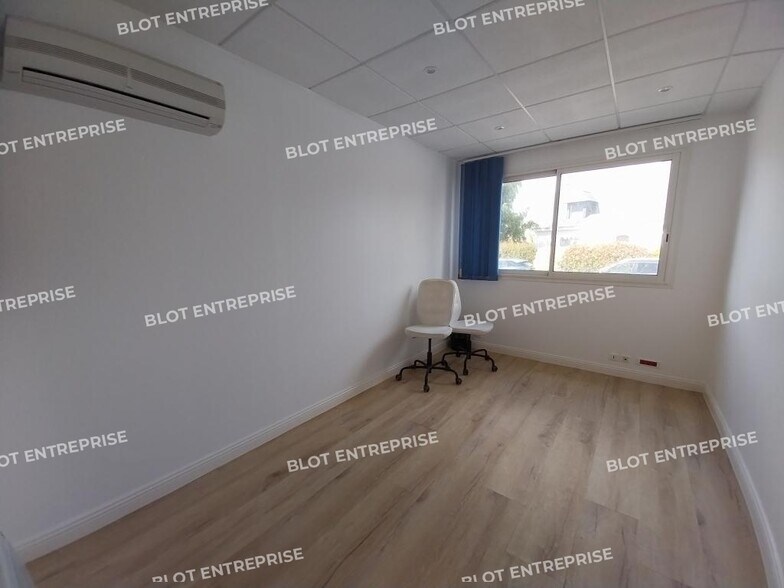 Bureau dans Guérande à louer - Photo intérieure – Image 2 sur 5