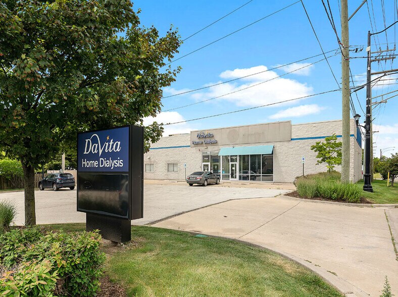 11500 S Pulaski Rd, Alsip, IL à vendre - Photo de l’immeuble – Image 3 sur 6