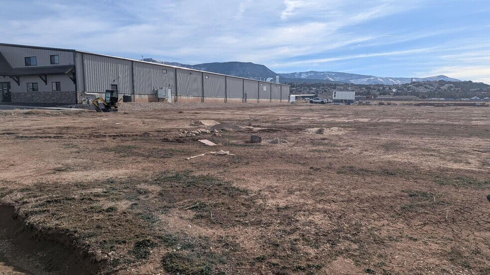 2445 850 N, Cedar City, UT à vendre - Photo de l’immeuble – Image 3 sur 6