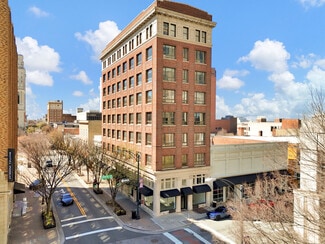 Plus de détails pour 105 W 4th St, Winston-Salem, NC - Bureau à vendre