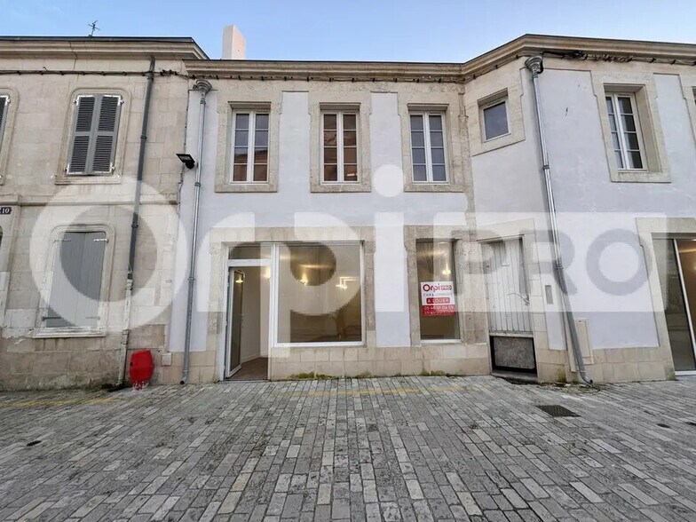 8 Rue Pasteur, La Couarde-sur-Mer à louer - Photo de l’immeuble – Image 3 sur 8