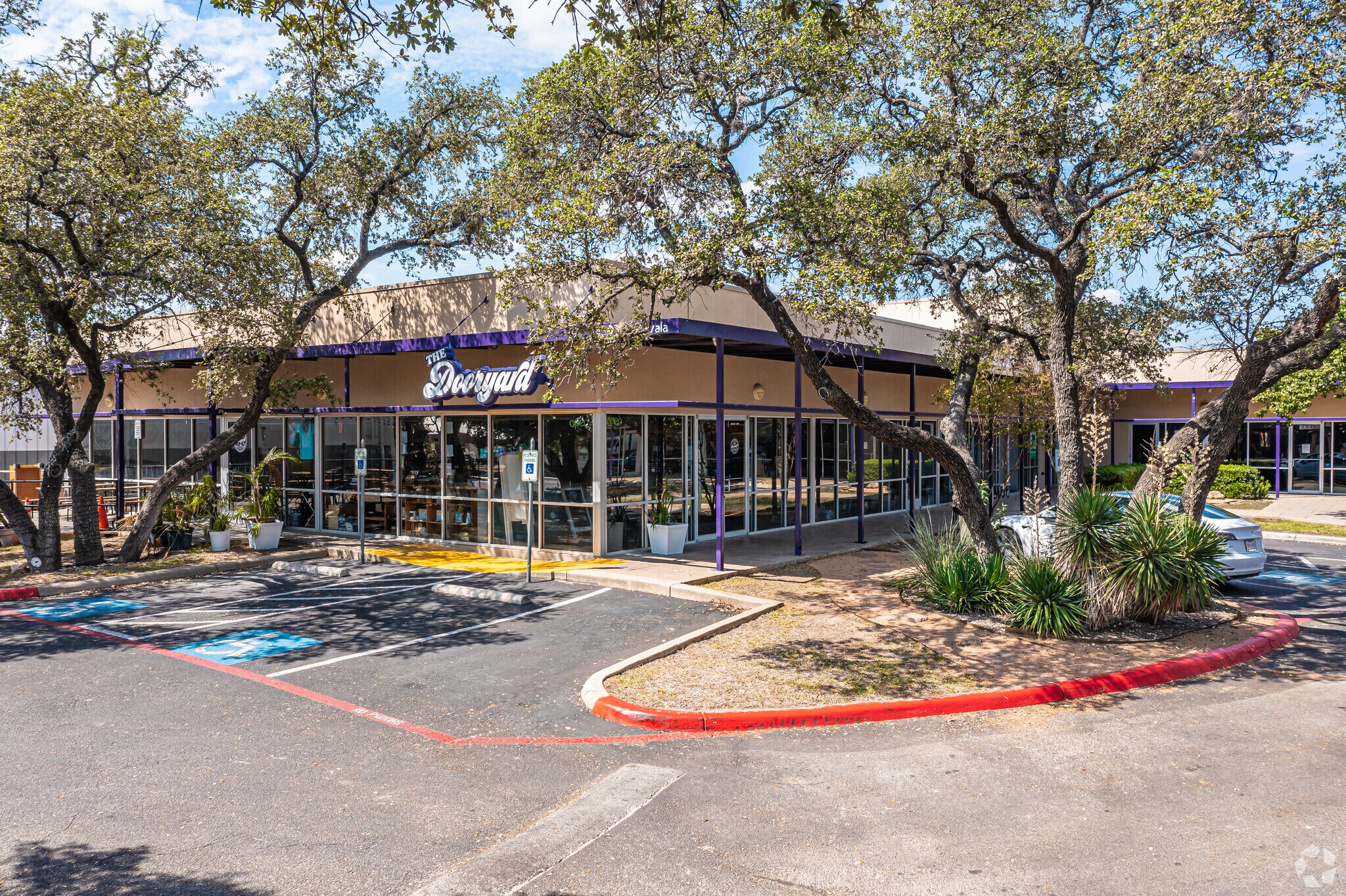 4503 De Zavala Rd, San Antonio, TX à vendre Photo de l’immeuble– Image 1 sur 20
