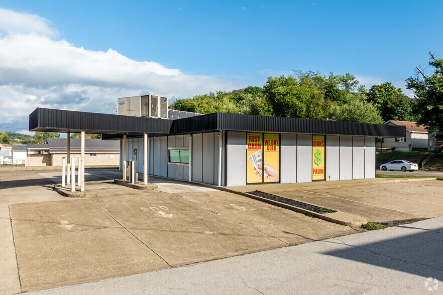 226 Washington St, Newell, WV à vendre - Photo de l’immeuble – Image 2 sur 4