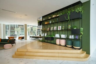 5-7 Rue Touzet-Gaillard, Saint-Ouen-sur-Seine à louer Hall d’entrée– Image 1 sur 4