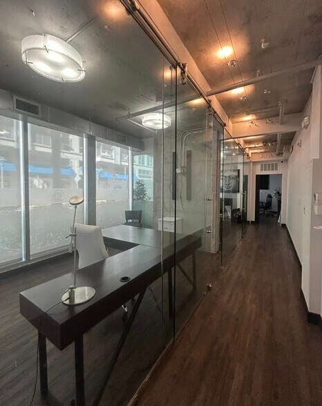 109-111 N 12th St, Tampa, FL à louer - Photo intérieure – Image 2 sur 10