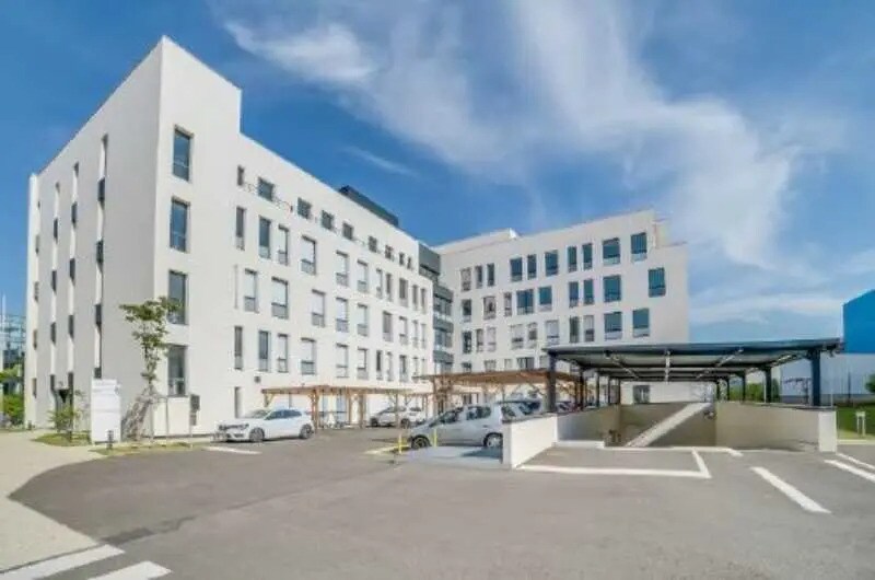 Bureau dans Villeurbanne à louer - Photo de l’immeuble – Image 2 sur 13
