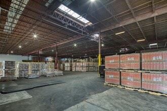 3321 E Princess Anne Rd, Norfolk, VA à louer Photo intérieure– Image 2 sur 2