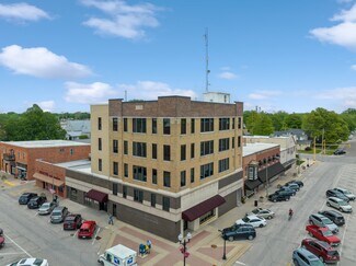Plus de détails pour 102 E Main St, Washington, IA - Bureau à vendre