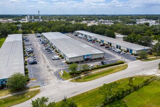 Plus de détails pour 2430-2440 Smith St, Kissimmee, FL - Industriel/Logistique à louer