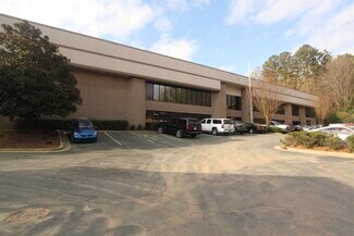Plus de détails pour 3120 Medlock Bridge Rd, Peachtree Corners, GA - Local d’activités à vendre