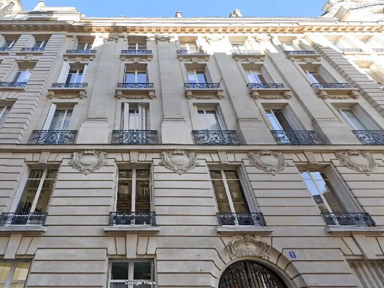 9 Rue Anatole De La Forge, Paris à louer - Photo de l’immeuble – Image 2 sur 5