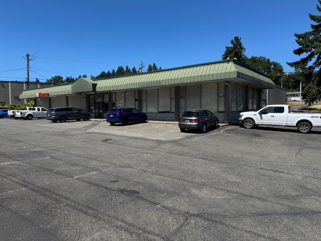 825 S Center St, Tacoma, WA à louer - Photo de l’immeuble – Image 1 sur 7