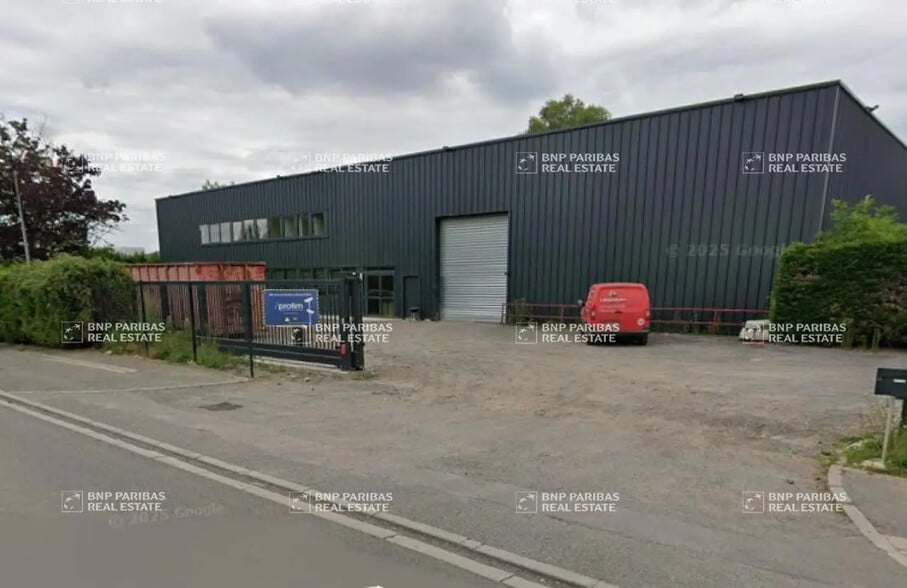 Local d'activités dans LA CHAPELLE-D'ARMENTIERES à vendre - Photo de l’immeuble – Image 3 sur 12