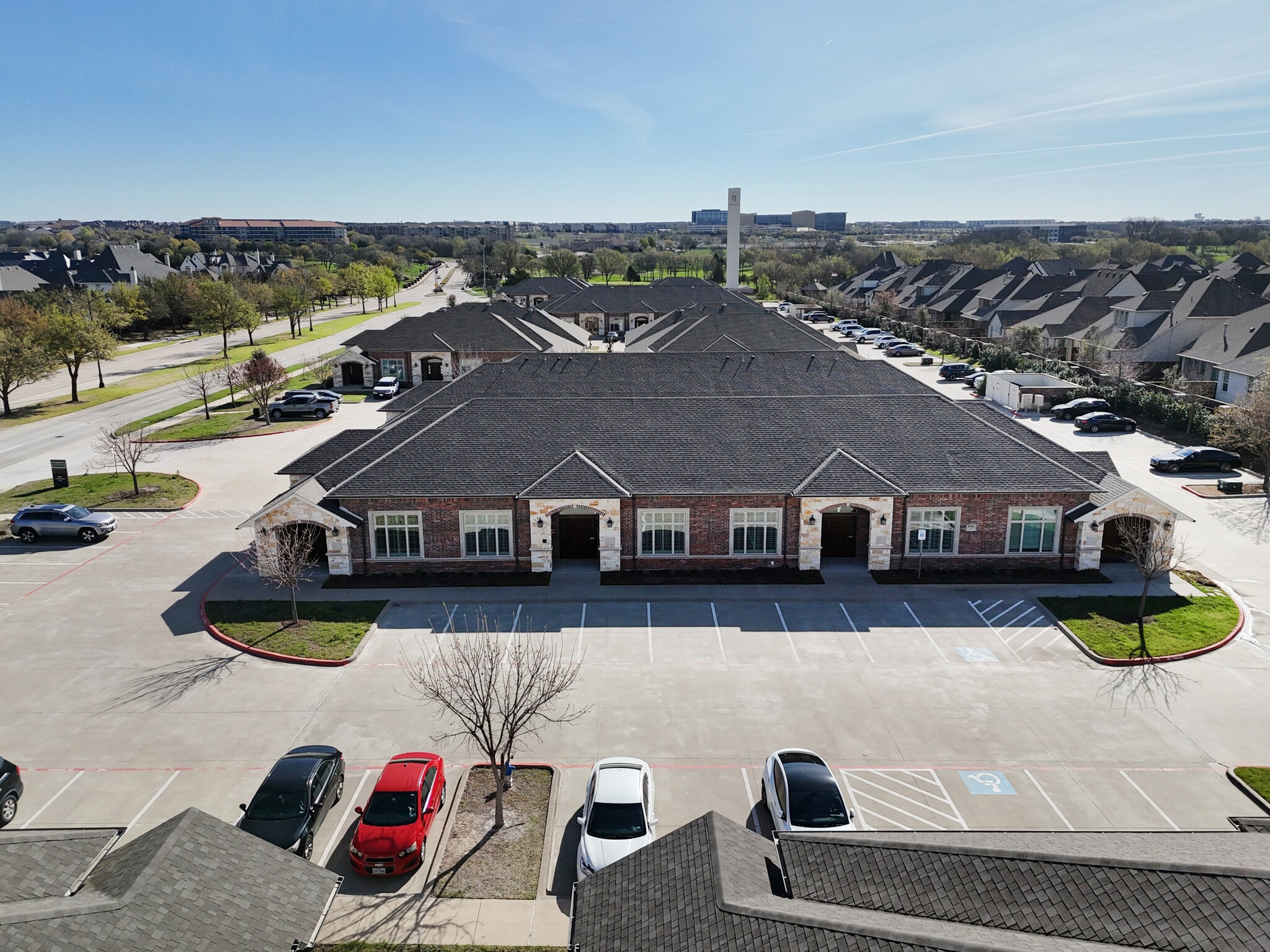 8751 Collin McKinney Pky, McKinney, TX à vendre Photo principale– Image 1 sur 11