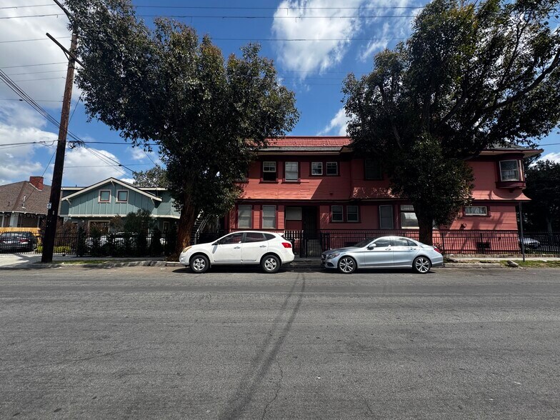 2119 S Union Ave, Los Angeles, CA à vendre - Photo de l’immeuble – Image 3 sur 7