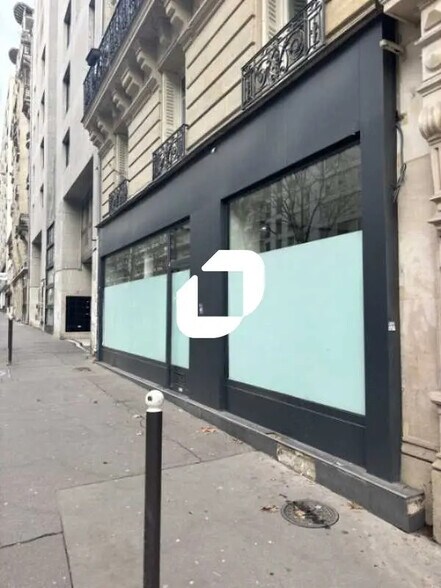 Local commercial dans Paris à louer - Photo de l’immeuble – Image 2 sur 22