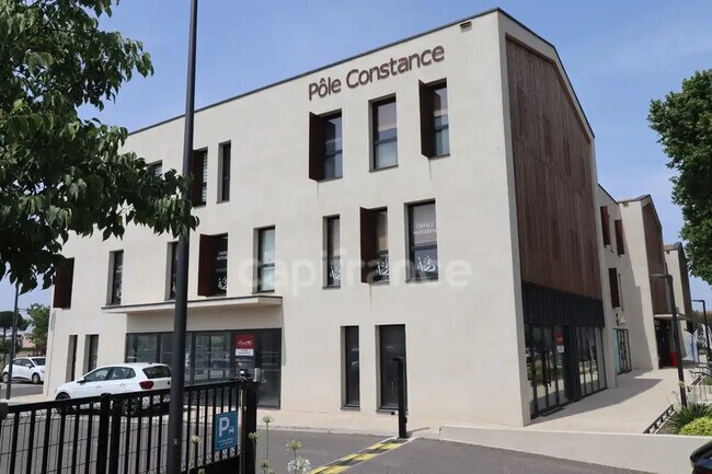 Plus de détails pour Bureau à louer