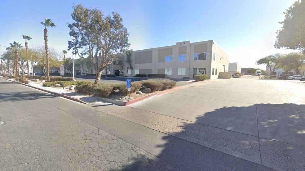 1777 Stergios Rd, Calexico, CA à louer - Photo de l’immeuble – Image 1 sur 3