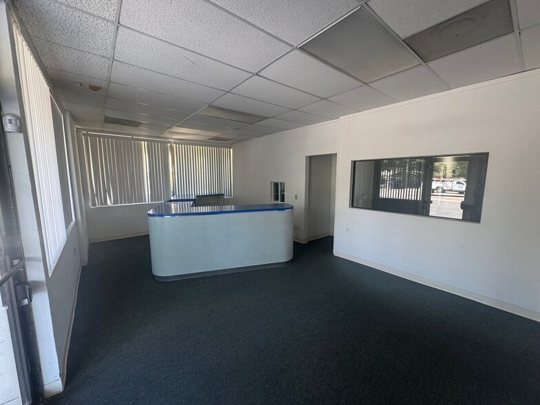 7920 Alta Sunrise Ln, Citrus Heights, CA à louer - Photo intérieure – Image 2 sur 11