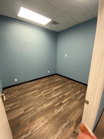 2431 E 32nd St, Joplin, MO à vendre - Photo intérieure – Image 2 sur 11