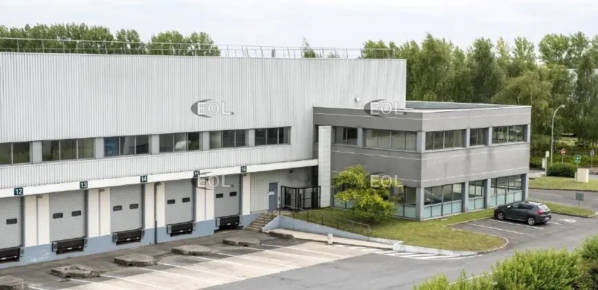 Industriel/Logistique dans Compans à louer - Photo de l’immeuble – Image 2 sur 3