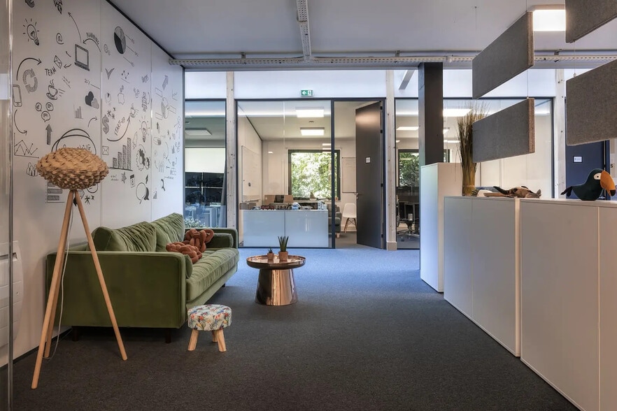 6 Avenue De La Créativité, Villeneuve-d'Ascq à louer - Photo intérieure – Image 2 sur 10