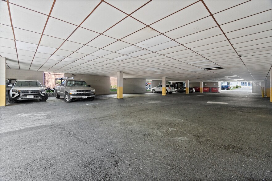 289 Main Ave, Norwalk, CT à vendre - Photo de l’immeuble – Image 2 sur 7