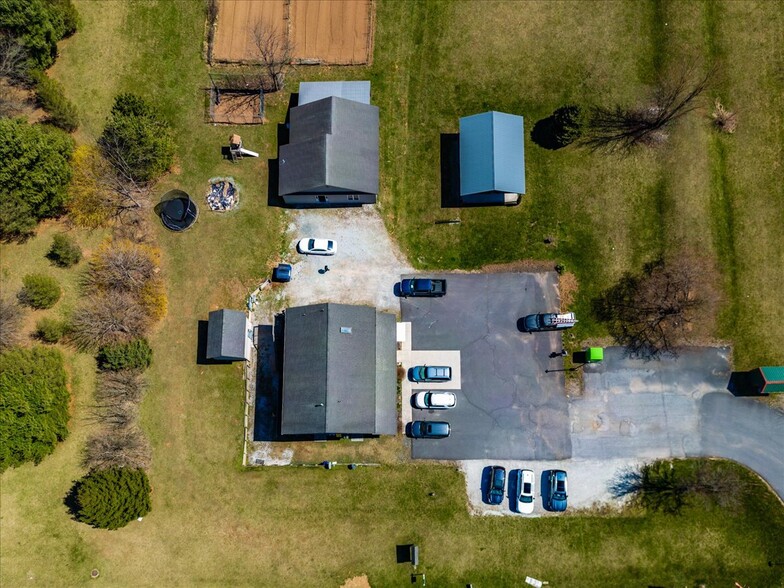 10 McDannell Ln, Fairfield, PA à vendre - Photo de l’immeuble – Image 3 sur 27