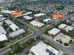 2552 Walnut Ave, Tustin, CA - VUE AÉRIENNE  vue de carte - Image1