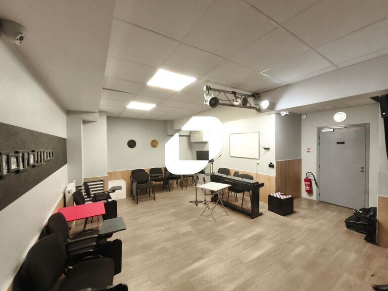 Bureau dans Créteil à louer - Photo intérieure – Image 3 sur 13