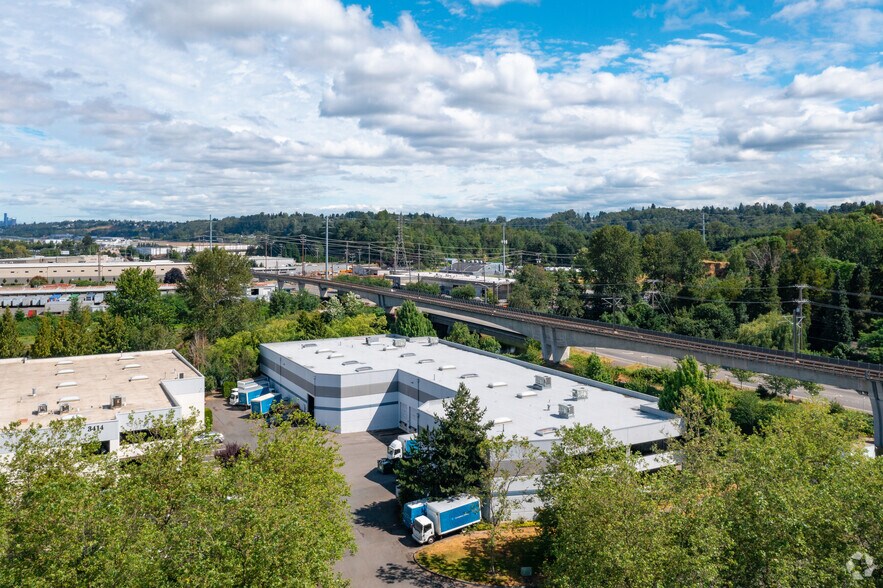 11521 E Marginal Way S, Tukwila, WA à vendre - Photo de l’immeuble – Image 3 sur 9