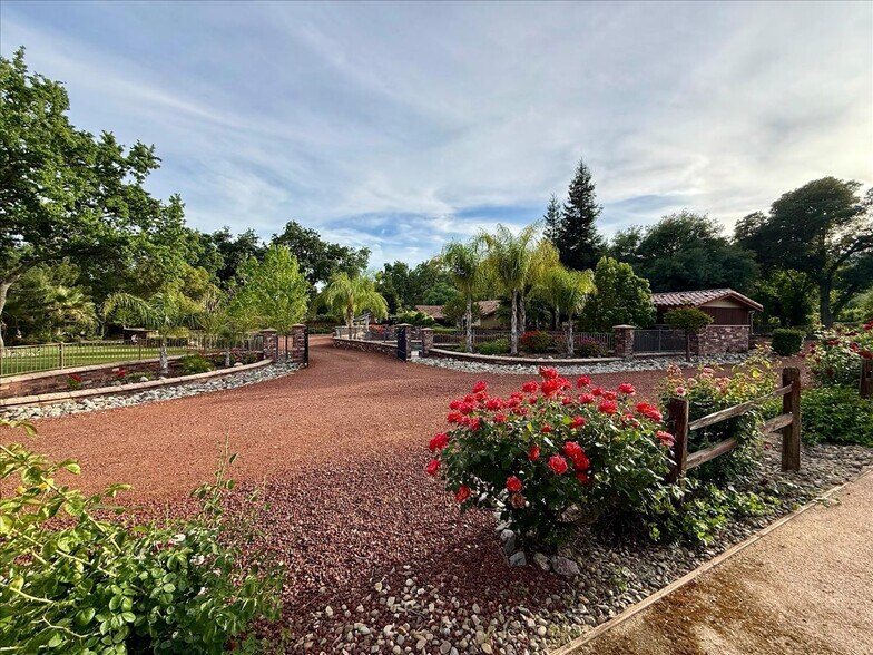 7295 Pleasants Valley Rd, Vacaville, CA à vendre - Photo de l’immeuble – Image 2 sur 48