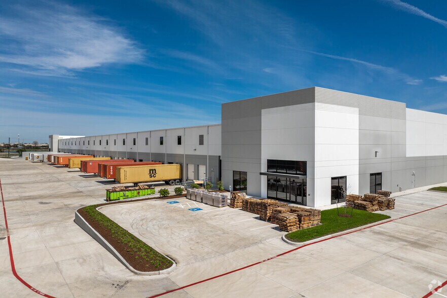 5115 Shaver, Houston, TX à louer - Photo de l’immeuble – Image 3 sur 6