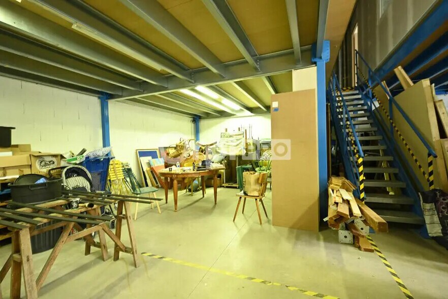 Bureau dans Brignais à louer - Photo de l’immeuble – Image 2 sur 9
