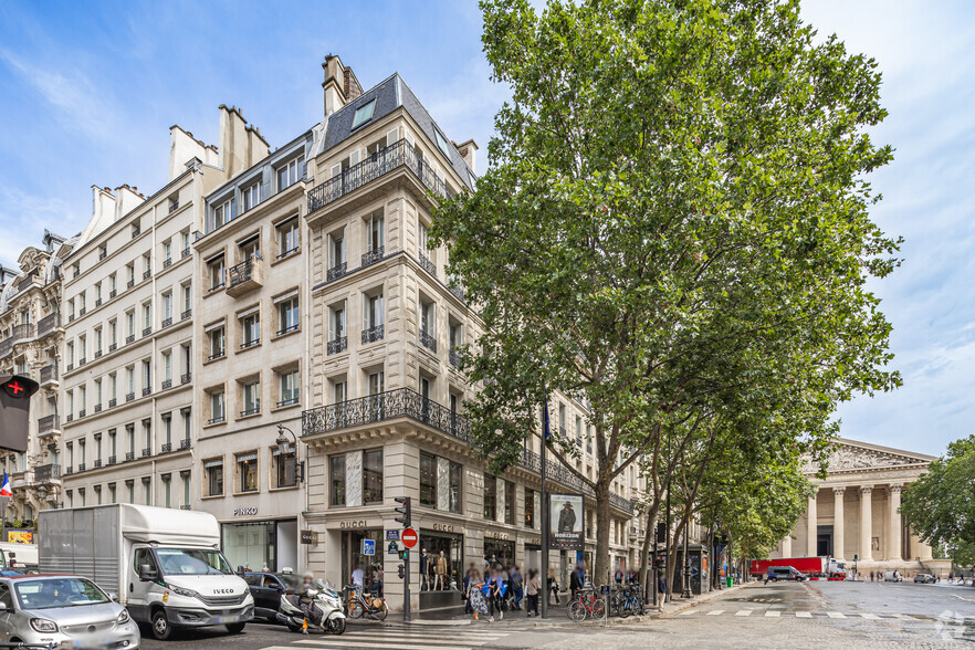 21 Rue Royale, Paris à louer - Photo de l’immeuble – Image 3 sur 4