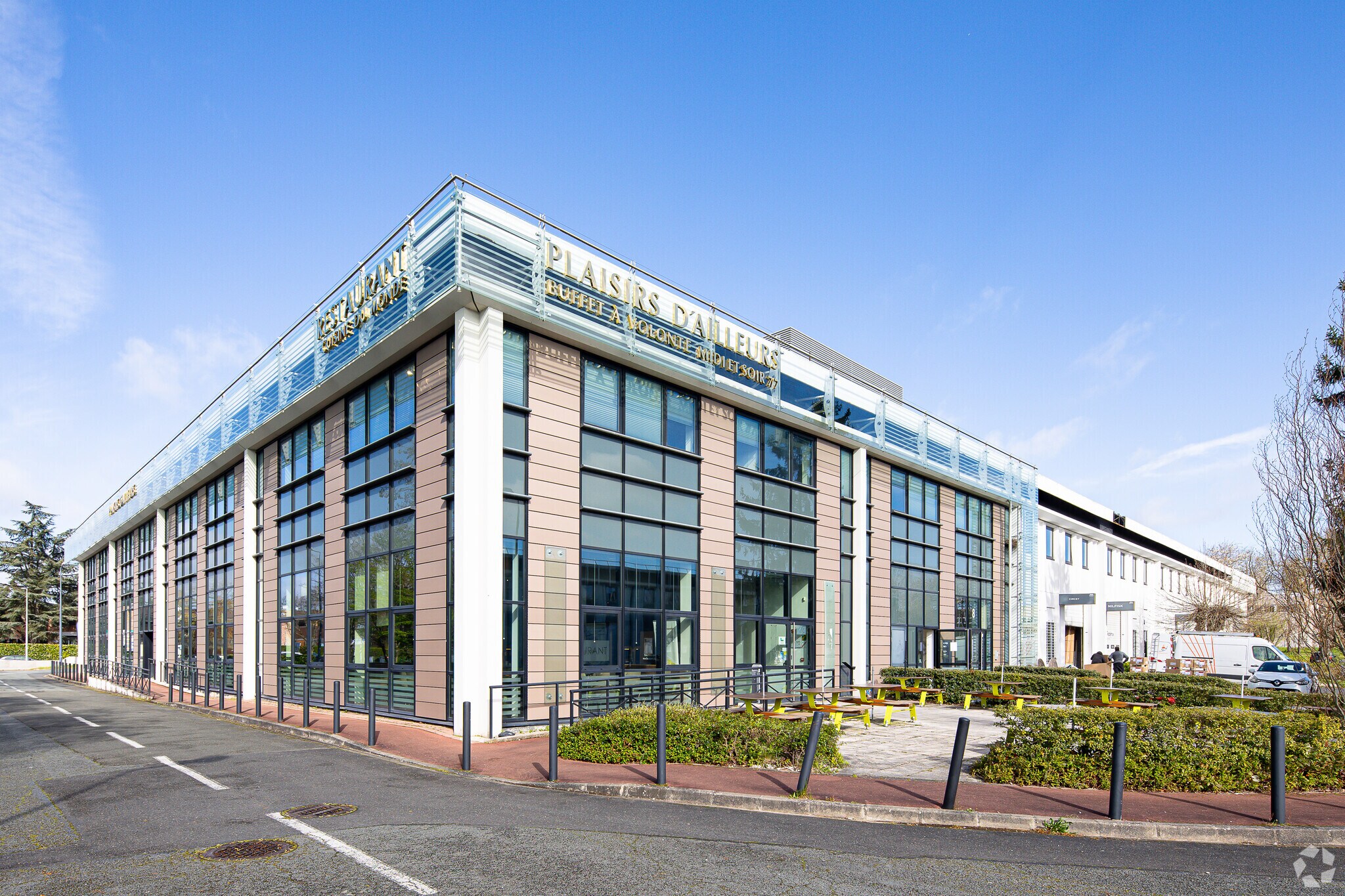 2 Avenue De La Baltique, Villebon-sur-Yvette à louer Photo principale– Image 1 sur 4