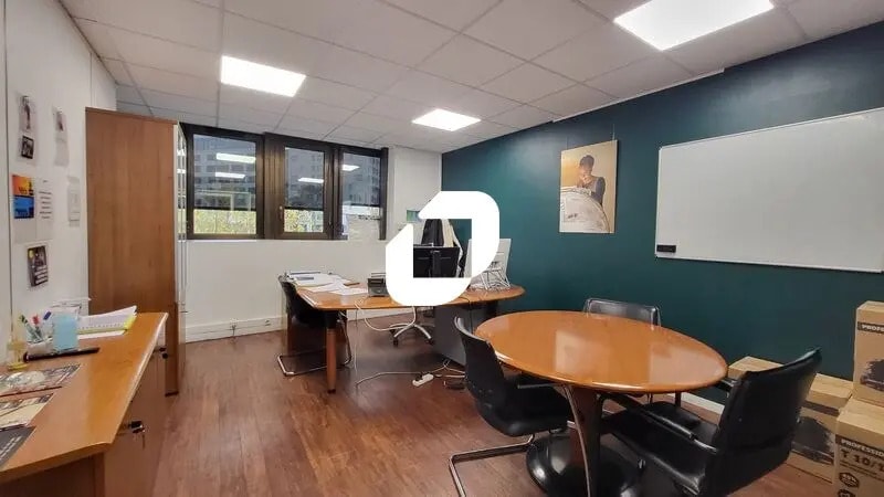 42-48 Rue Denis Papin, Ivry-sur-Seine à louer - Photo de l’immeuble – Image 3 sur 21